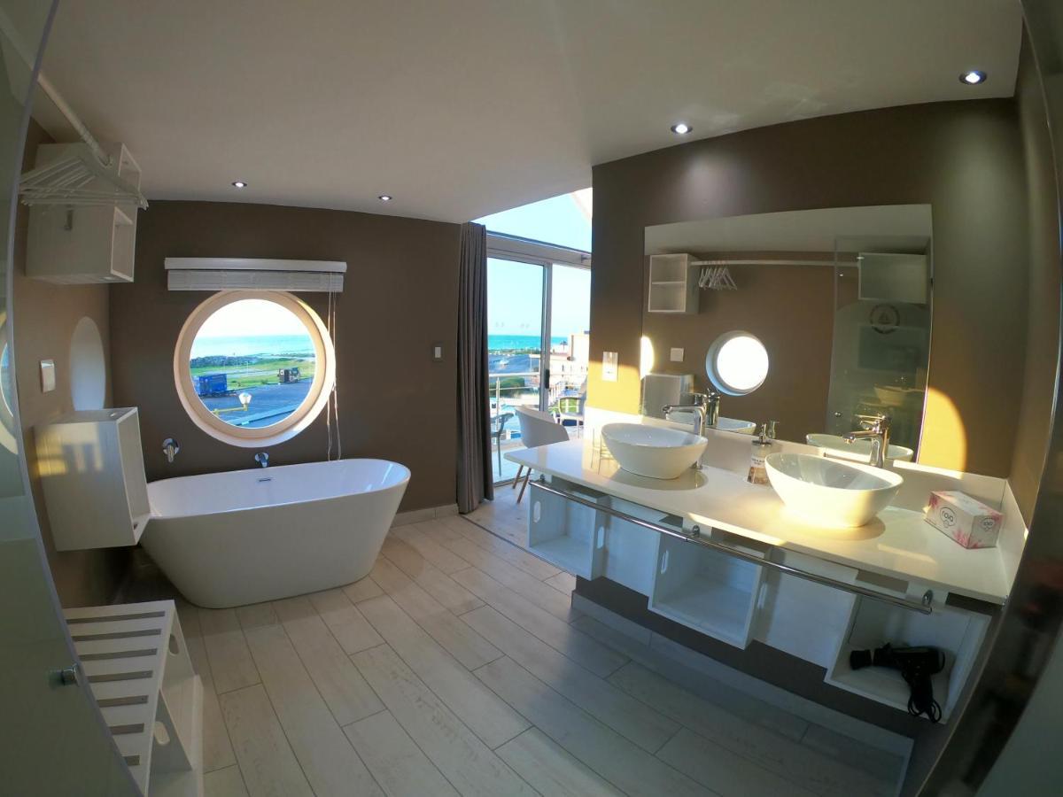 At The Sea Boutique Guesthouse ซวาคอปมุนด์ ภายนอก รูปภาพ